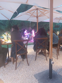 Atmosphère du Restaurant La Table d'Estoublon à Fontvieille - n°8