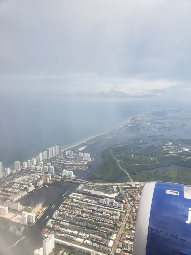 Park «Country Village Park», reviews and photos, 6550 NW 188th Terrace, Hialeah, FL 33015, USA