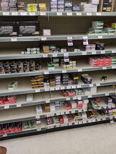 Sporting Goods Store «Academy Sports + Outdoors», reviews and photos, 7513 N Interstate Hwy 35, Austin, TX 78752, USA