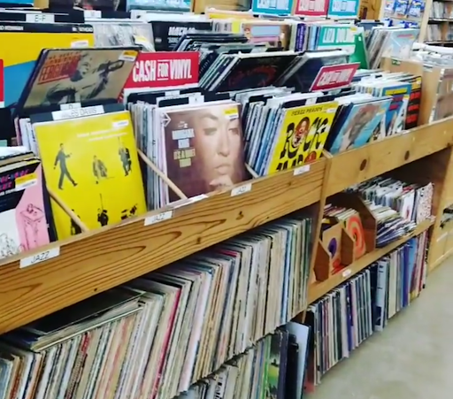 Book Store «Half Price Books», reviews and photos, 1075 E Golf Rd, Schaumburg, IL 60173, USA