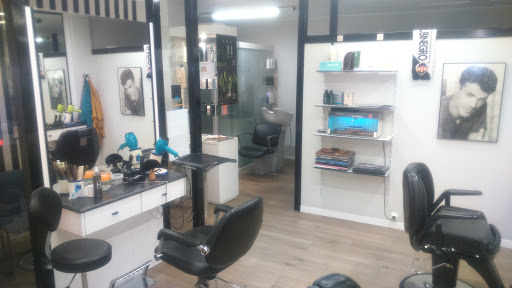 Peluquería de Caballeros  Miguel Forma y Estilo en Castellón de La Plana, Castellón