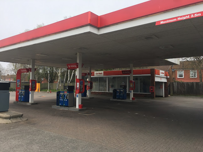 Reviews of ESSO MFG CARDIFF BAY in Cardiff - Gas station