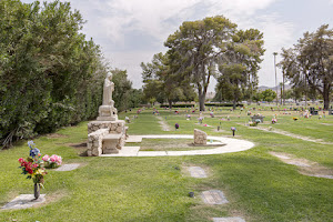 Resthaven/Carr-Tenney Mortuary & Memorial Gardens