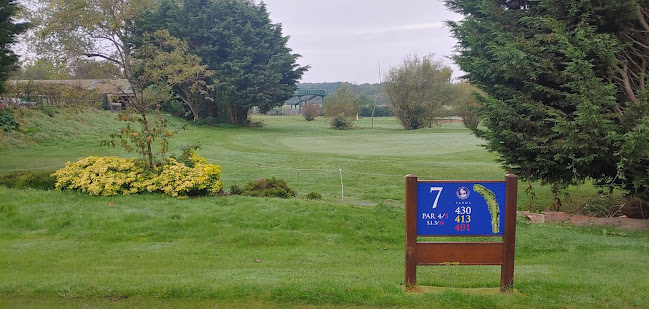 Comments and reviews of North Oxford Golf Club