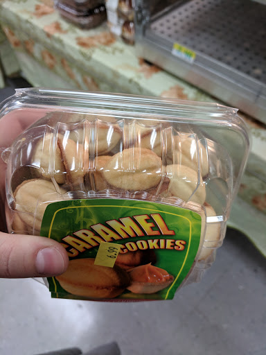 Grocery Store «Good Neighbor Store», reviews and photos, 4107 SE 82nd Ave, Portland, OR 97266, USA