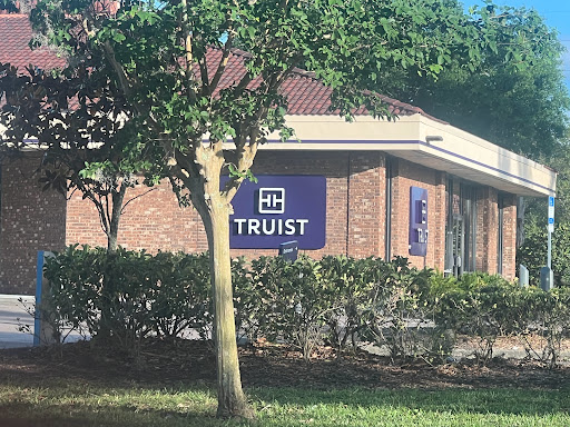 Bank «SunTrust Bank», reviews and photos