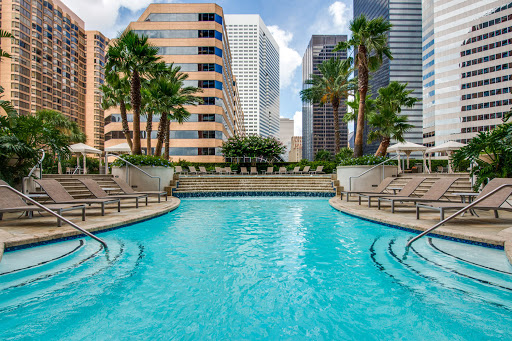 One Park Place Downtown Houston Apartments