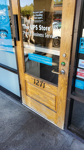Shipping and Mailing Service «The UPS Store», reviews and photos, 1271 Washington Ave, San Leandro, CA 94577, USA