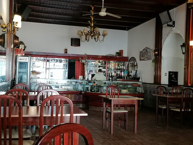 Cafe Restaurante Trindade - Calado, Luis, Laureano & Carvalho, Lda.