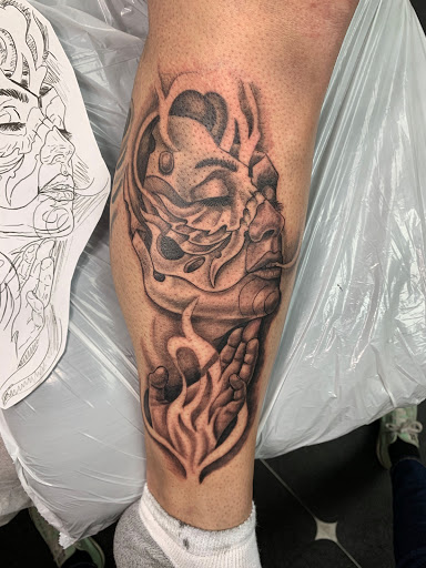 Tattoo Shop «Famous Tattoos», reviews and photos, 643 State Rd, Dartmouth, MA 02747, USA