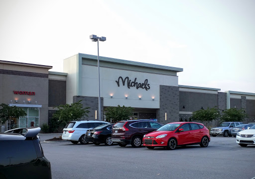 Michaels, 164 Grand Hill Pl, Holly Springs, NC 27540, USA, 