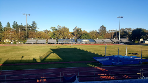 Stadium «Toomey Field and Woody Wilson Track», reviews and photos, Russell Blvd, Davis, CA 95616, USA