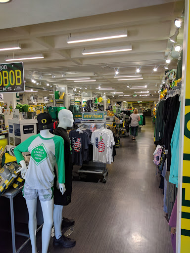 Book Store «The Duck Store - Campus», reviews and photos, 895 E 13th Ave, Eugene, OR 97401, USA