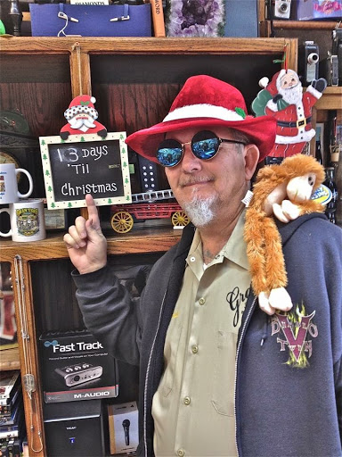 Pawn Shop «Granters Jewelry & Loan», reviews and photos, 10056 San Pablo Ave, El Cerrito, CA 94530, USA