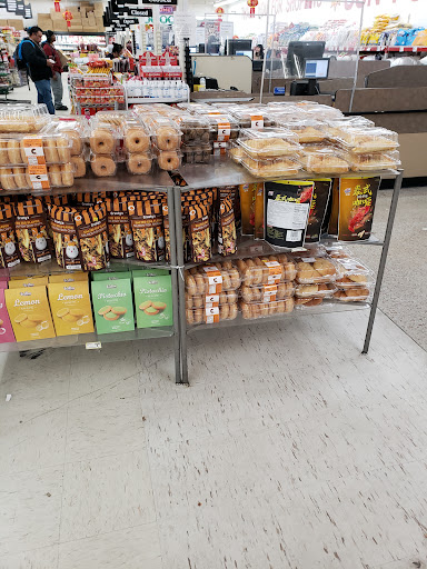 Grocery Store «Sun Foods», reviews and photos, 544 University Ave W, St Paul, MN 55103, USA