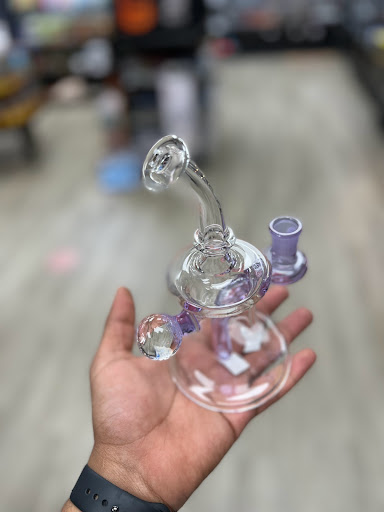 Vaporizer Store «Vapors Smoke shop», reviews and photos, 501 Hargrove Rd E f, Tuscaloosa, AL 35401, USA