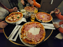 Plats et boissons du Pizzeria ZAZZA à Paris - n°2