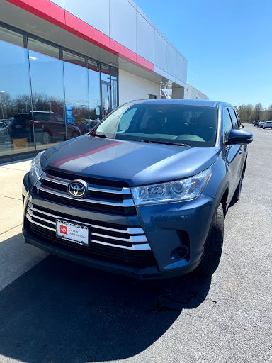 Used Car Dealer «Germain Toyota of Columbus», reviews and photos, 5711 Scarborough Blvd, Columbus, OH 43232, USA