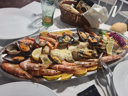 Restaurante Los Corales - C. P.º del Atlántico, s/n, 11140 Conil de la Frontera, Cádiz, Spain