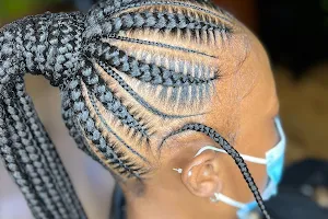 Daabahk African Hair Braiding image
