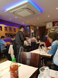 Atmosphère du Restaurant de spécialités d'Asie du Sud Thaï-Vien à Paris - n°4