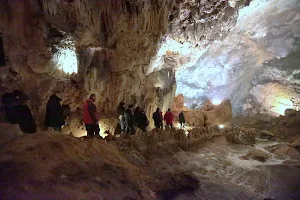 Cueva de Valporquero image