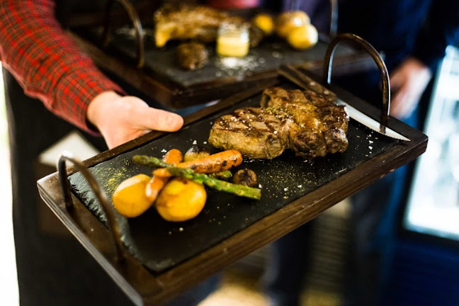 Tzaki 'Ho | Country Eating