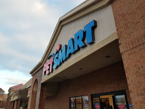 Pet Supply Store «PetSmart», reviews and photos, 1010 E Lancaster Ave, Downingtown, PA 19335, USA