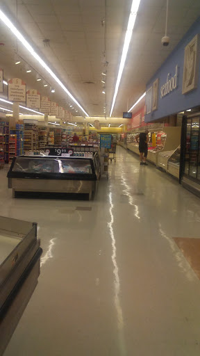 Grocery Store «Winn-Dixie», reviews and photos, 11912 Seminole Blvd, Largo, FL 33778, USA