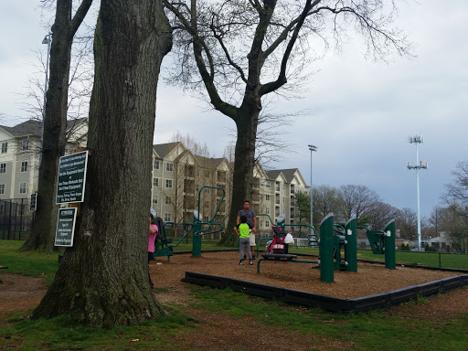 Park «DeHart Park», reviews and photos, 120 Burnett Ave, Maplewood, NJ 07040, USA