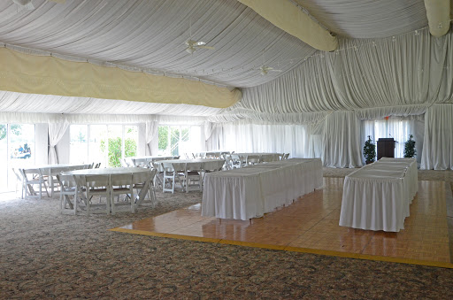 Golf Course «Links At Carillon Golf Course», reviews and photos, 21200 S Carillon Dr, Plainfield, IL 60544, USA