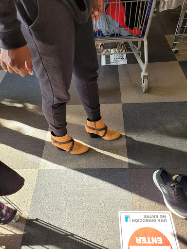 Thrift Store «Goodwill Retail Store & Donation Center», reviews and photos