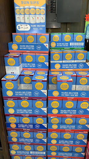 Wine Store «Towne Liquors of Billerica Inc», reviews and photos, 700 Boston Rd # 11, Billerica, MA 01821, USA