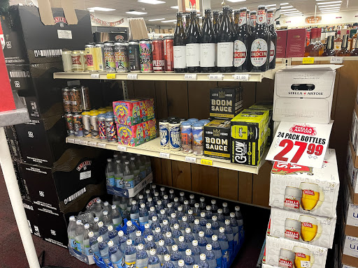 Liquor Store «M & R Liquors», reviews and photos, 2773 Main St, Glastonbury, CT 06033, USA