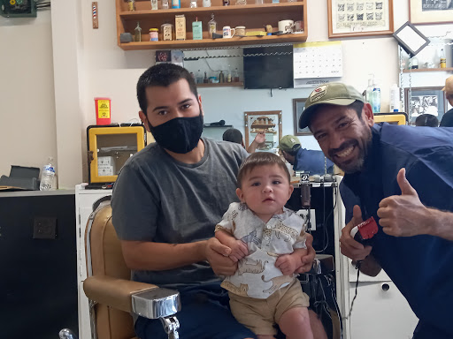 Barber Shop «Belleview Barber Shop», reviews and photos, 2346 E Fairmount Ave, Phoenix, AZ 85016, USA