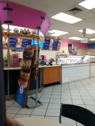 Ice Cream Shop «Baskin-Robbins», reviews and photos, 1597 Gause Blvd Ste G, Slidell, LA 70458, USA