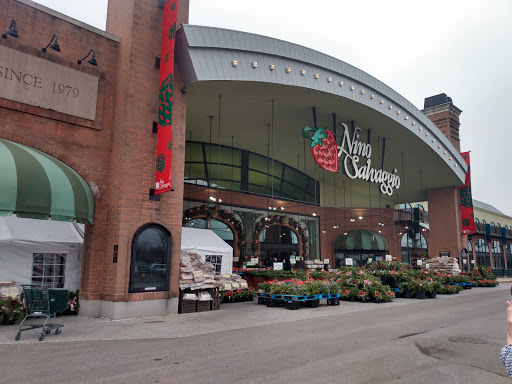 Shopping Mall «The Mall at Partridge Creek», reviews and photos, 17420 Hall Rd, Charter Twp of Clinton, MI 48038, USA