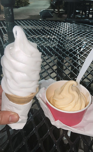 Ice Cream Shop «Twistee Treat Poinciana», reviews and photos, 4485 S Poinciana Blvd, Kissimmee, FL 34758, USA