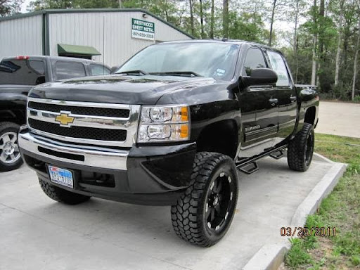 Auto Body Shop «Ella Paint & Body Shop», reviews and photos, 32414 Tamina Rd, Magnolia, TX 77354, USA