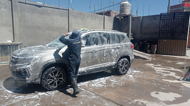 Lubricenter La Revolucion - Servicio de lavado de coches
