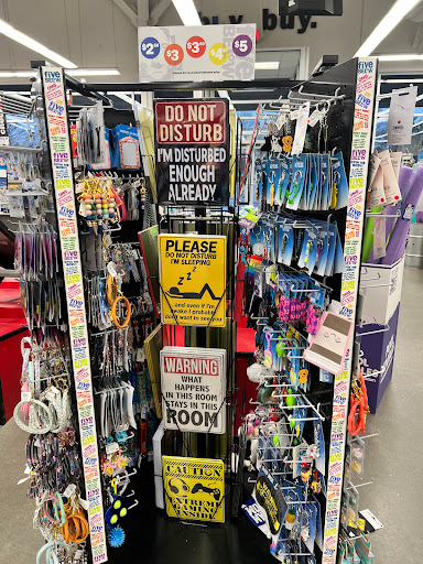 Variety Store «Five Below», reviews and photos, 607 NJ-18, East Brunswick, NJ 08816, USA