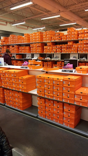 Sporting Goods Store «Nike Factory Store», reviews and photos, 18 West Lightcap Rd #901, Pottstown, PA 19464, USA