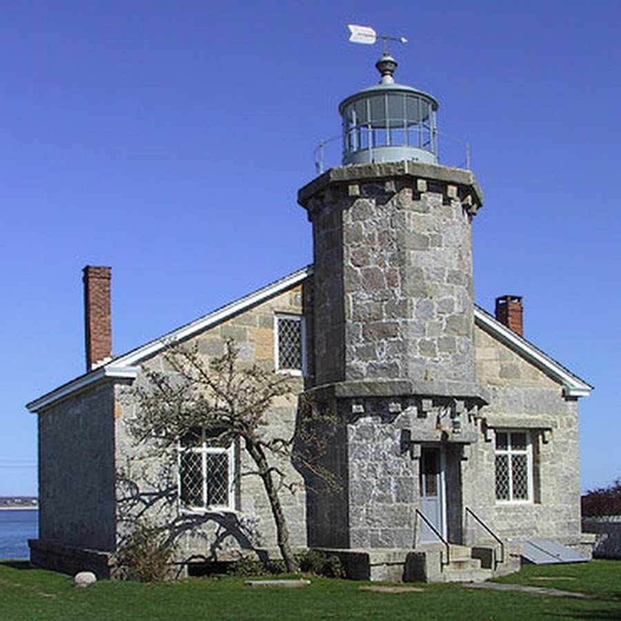 The Stonington Lighthouse Museum
