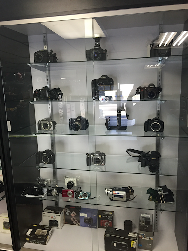 Pawn Shop «Superior Outlet & Pawn Shop», reviews and photos, 3630 Jefferson Davis Hwy, Richmond, VA 23234, USA