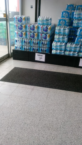 Discount Store «Big Lots», reviews and photos, 1699 River Oaks Dr, Calumet City, IL 60409, USA