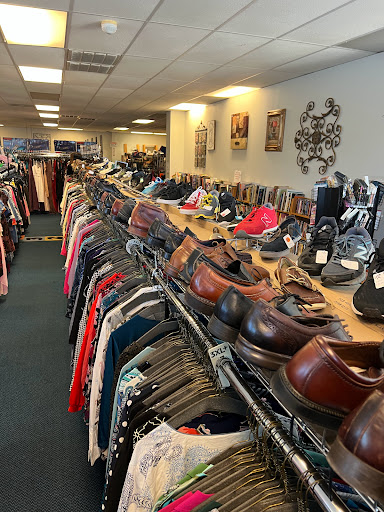 Thrift Store «The Vine Thrift», reviews and photos, 4609 Denton Hwy, Haltom City, TX 76117, USA