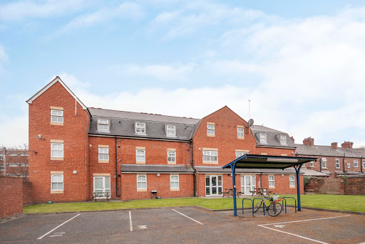 Homes for Students Oxney House & Gardens - Student Accommodation