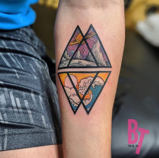 Tattoo Shop «Brookside Body Piercing Tattoo», reviews and photos, 1143 E 33rd Pl, Tulsa, OK 74105, USA