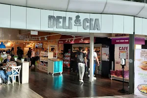 Del&Cia image