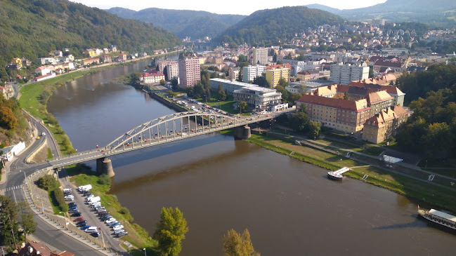 Recenze na Tyršův most v Děčín - Kostel